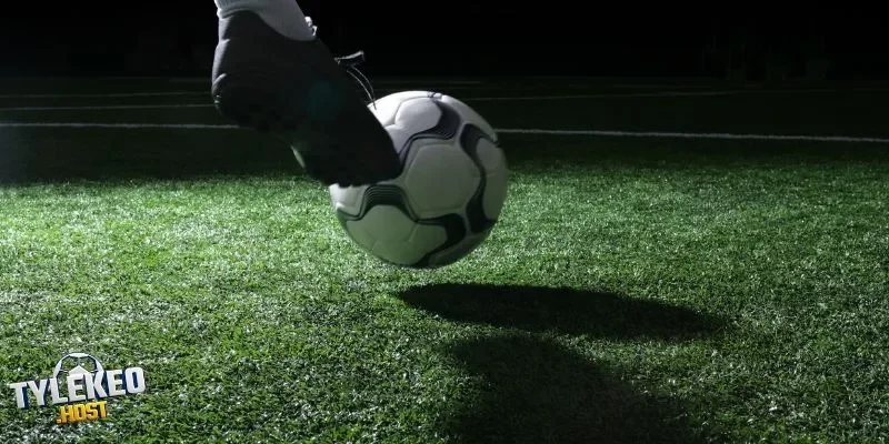 Cần nắm rõ phong cách đá để dự đoán tổng số việt vị