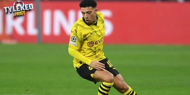 Dortmund đánh giá cao về chân sút Jadon Sancho