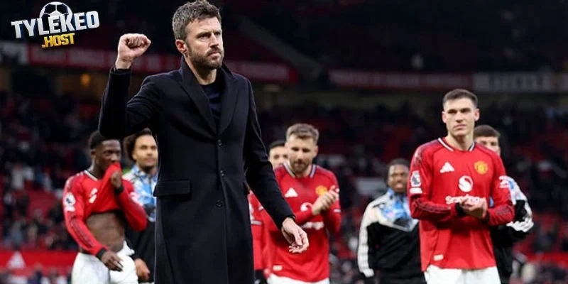 Carrick gần ghế HLV trưởng MU do phong cách điềm tĩnh