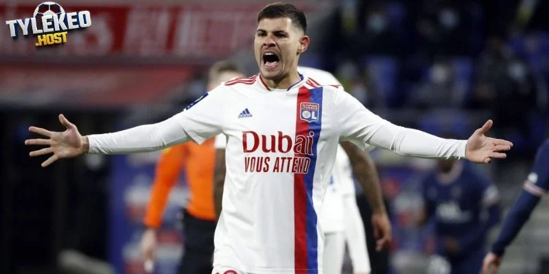 4 Lý do Guimaraes giá 100 triệu, Tottenham sắp sa thải Tudor