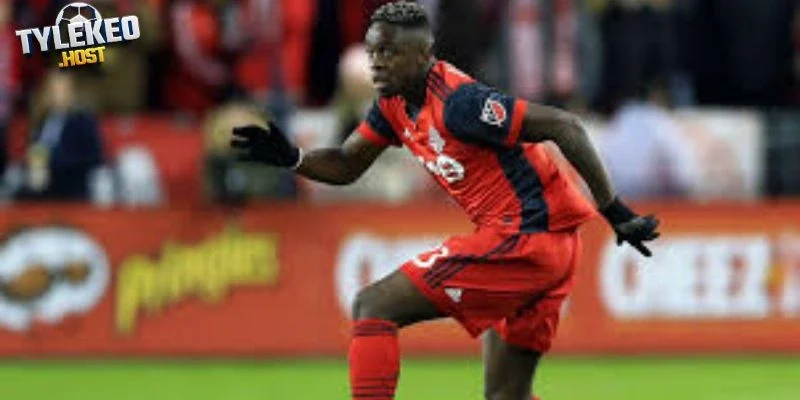 Real ra giá bán của Mavinga, Mbappe khiến Man City lo lắng