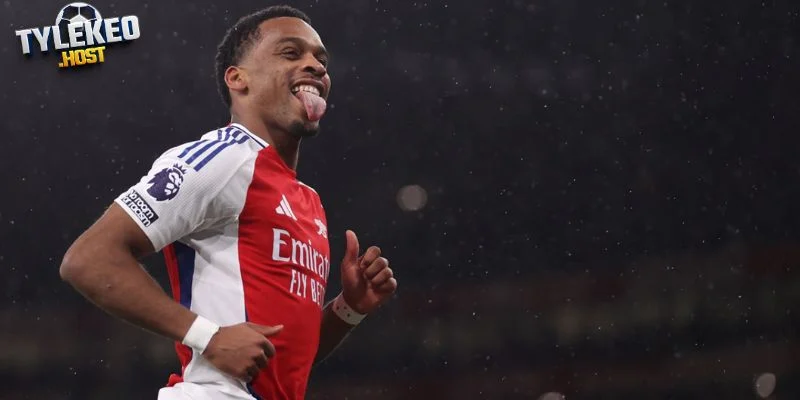 Timber định nghĩa hậu vệ biên xuất sắc